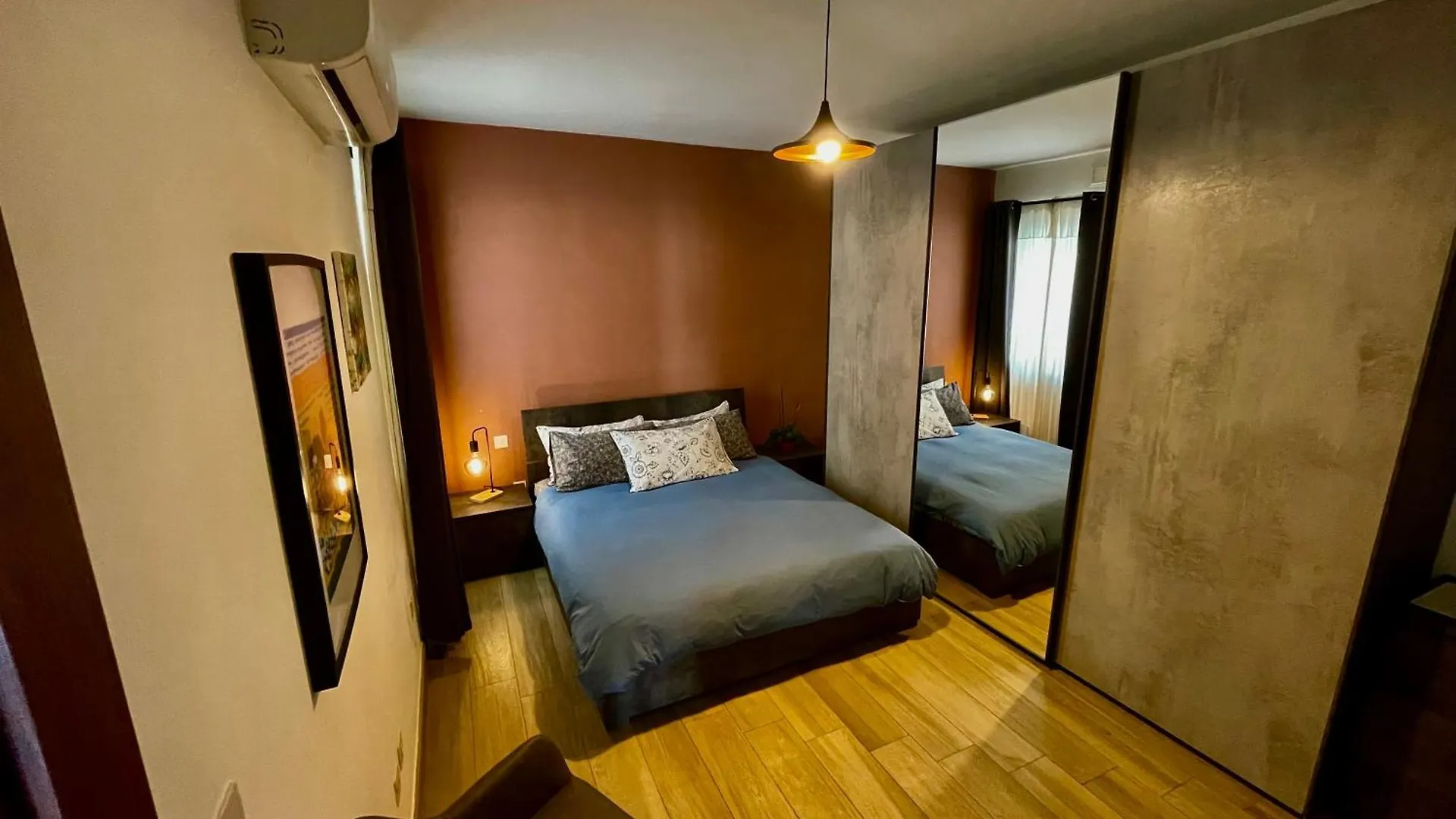 Privatunterkunft Airport Accommodation Bedroom With Your Own Private Bathroom Self Check In And Self Check Out Air-Condition Included Mqabba
